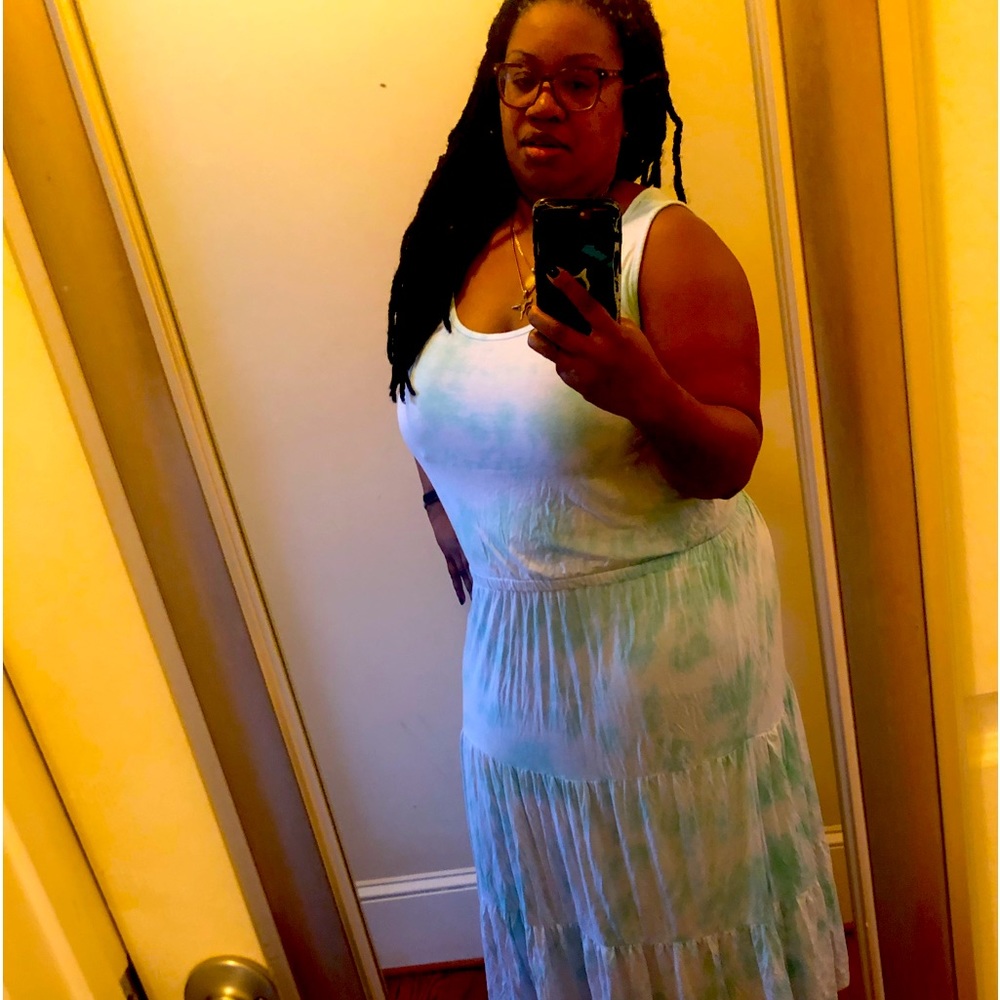 Tie-dye maxi dress